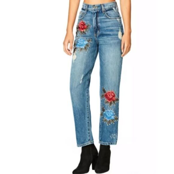 CARMAR  High Waisted Distressed Embroidered Studded Boyfriend Jeans Size 26 - Picture 2 of 15
